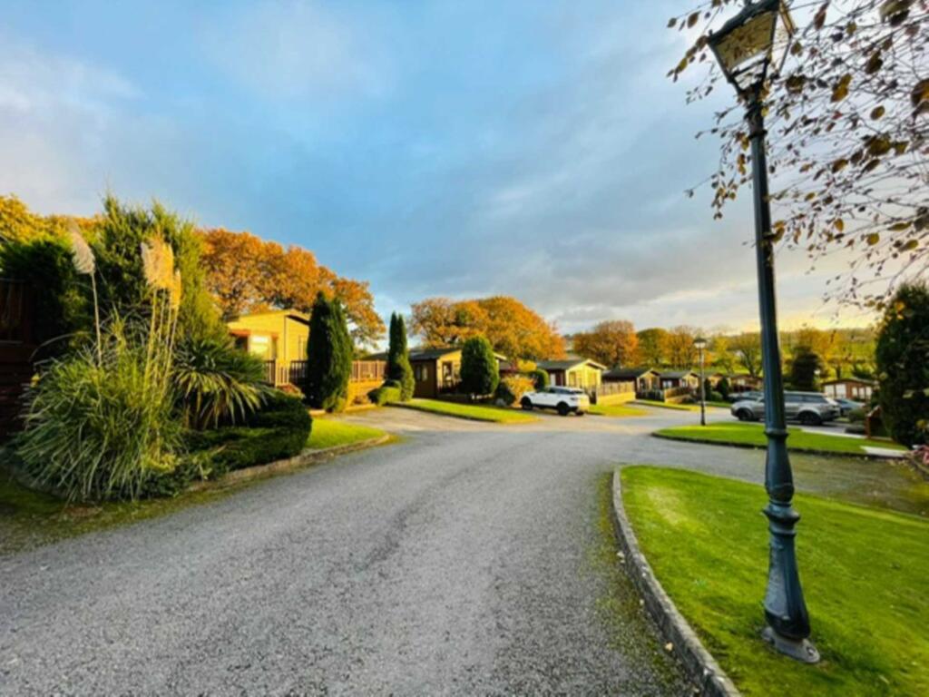 Additional property image - Tingdene Country Lodge , WHITFORD CH8 9ER
