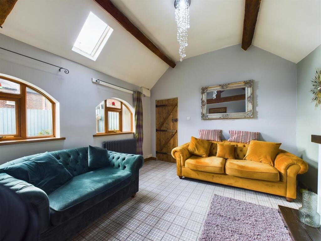 Additional property image - Bakeacre Lane, Findern, Derby