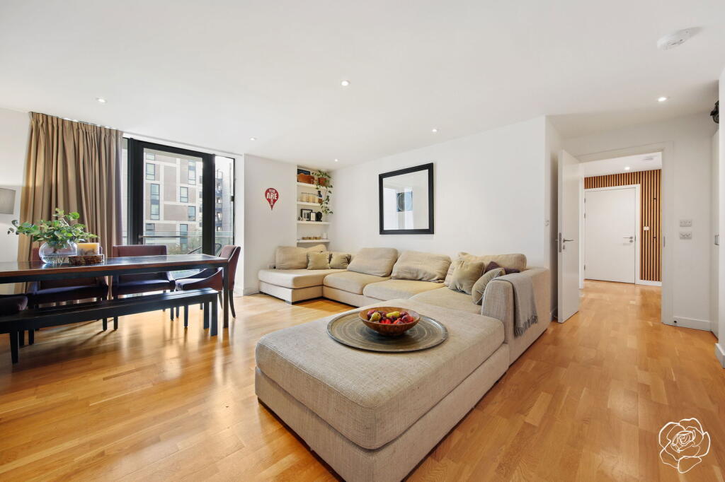 Main image of property: Titian Heights, Scarlet Close, Stratord, E20