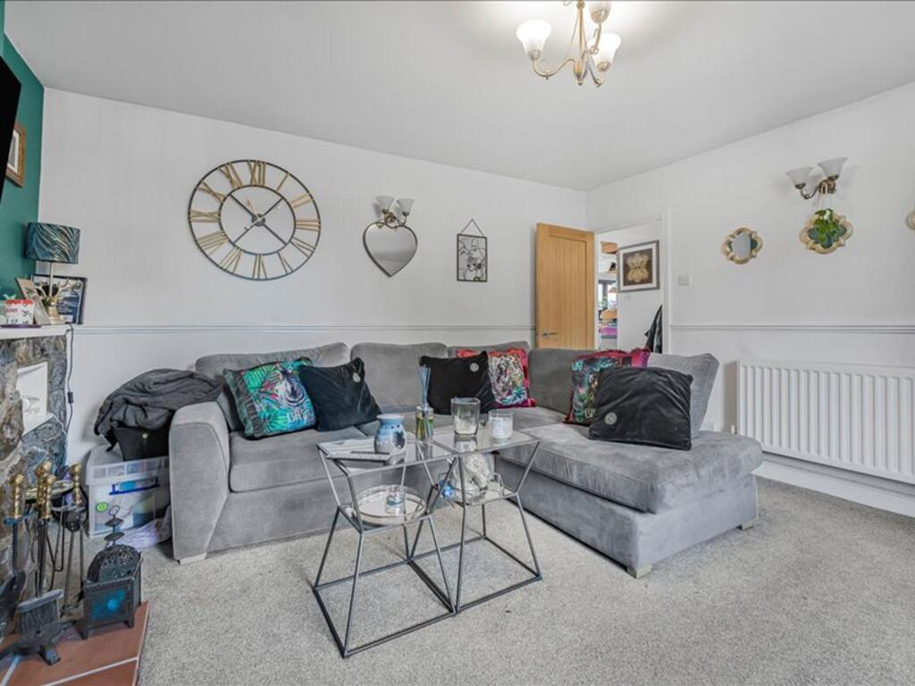 Additional property image - Bath Road, Longwell Green, BS30