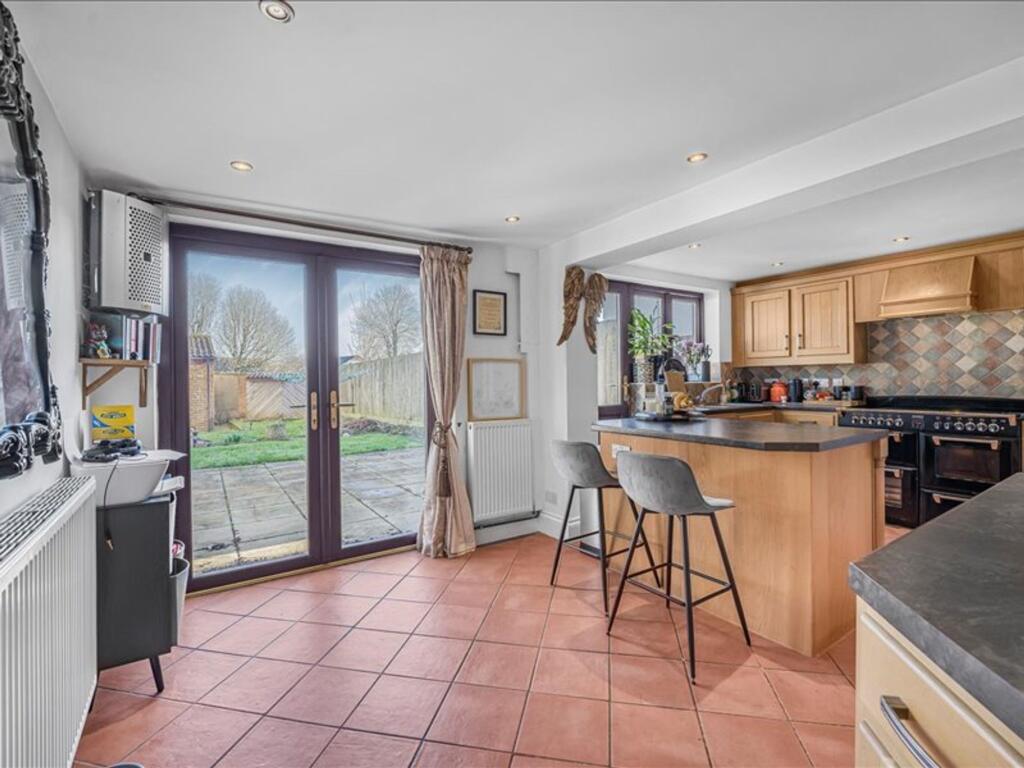 Additional property image - Bath Road, Longwell Green, BS30
