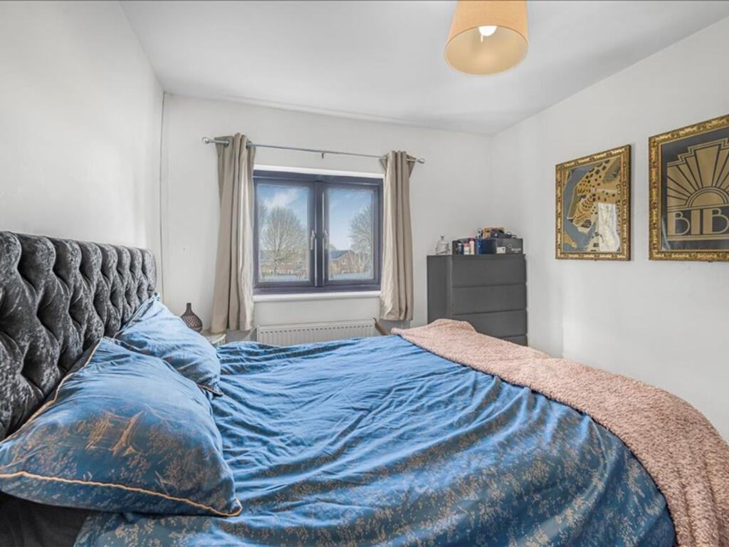 Additional property image - Bath Road, Longwell Green, BS30