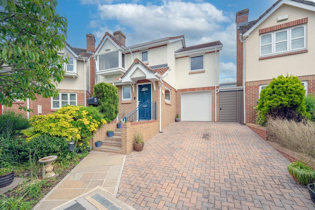 Main image of property: Whitethorn Vale, Brentry, BS10