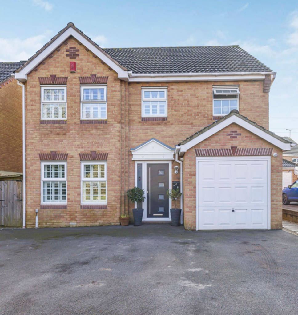 Main image of property: Pinkers Mead, Emersons Green, BS16