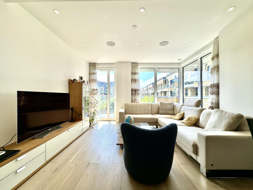 Main image of property: Westbourne Apartment, London, SW6