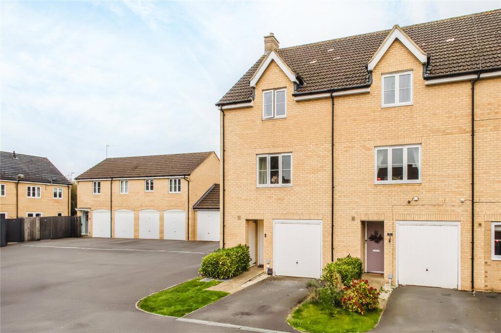 Main image of property: Damson Crescent, Taw Hill, Swindon, Wiltshire, SN25