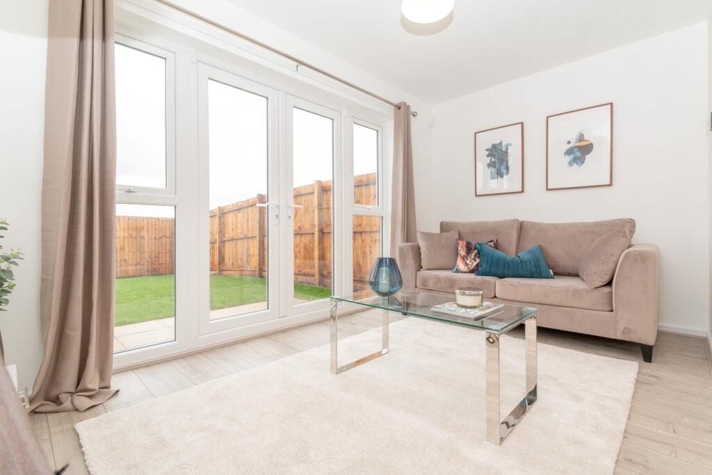 Main image of property: Vardon Approach, Little Hulton, M38