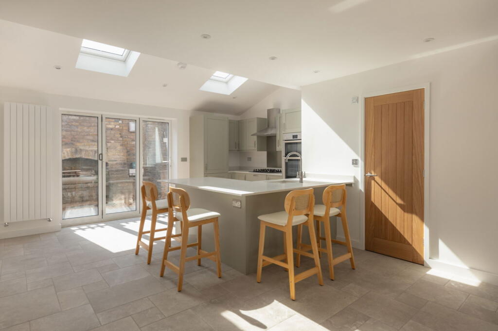 Main image of property: Verney Close, Berkhamsted, HP4 3JS