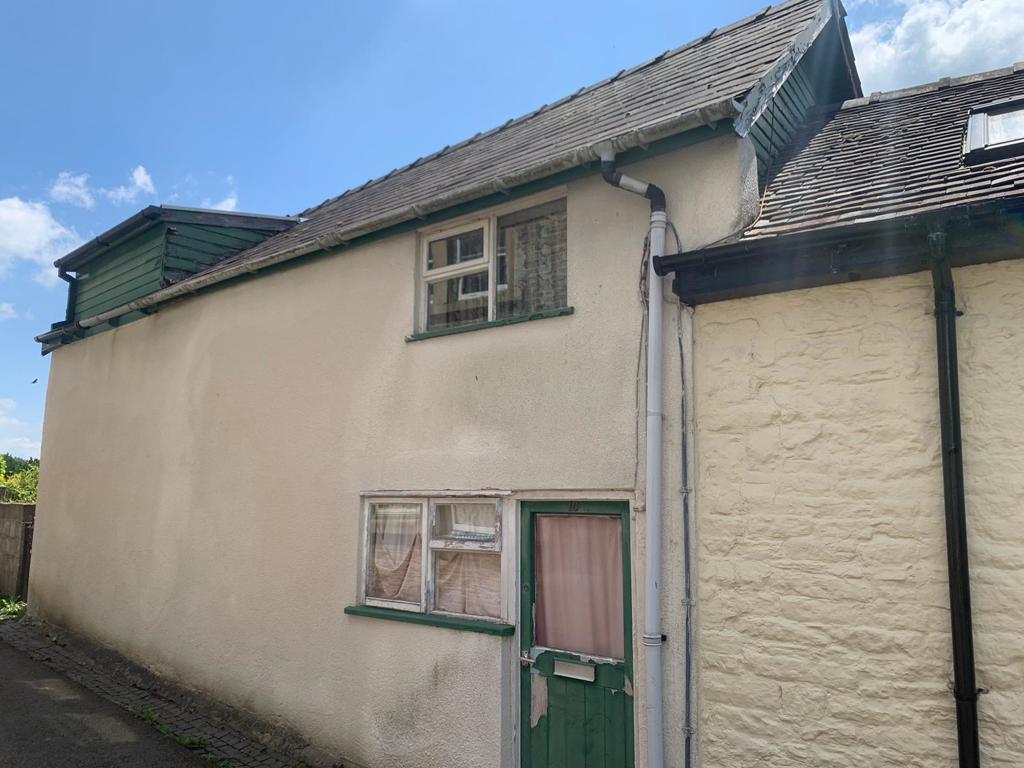 Main image of property: 10 Castle Road, Knighton, Powys, LD7 1BA