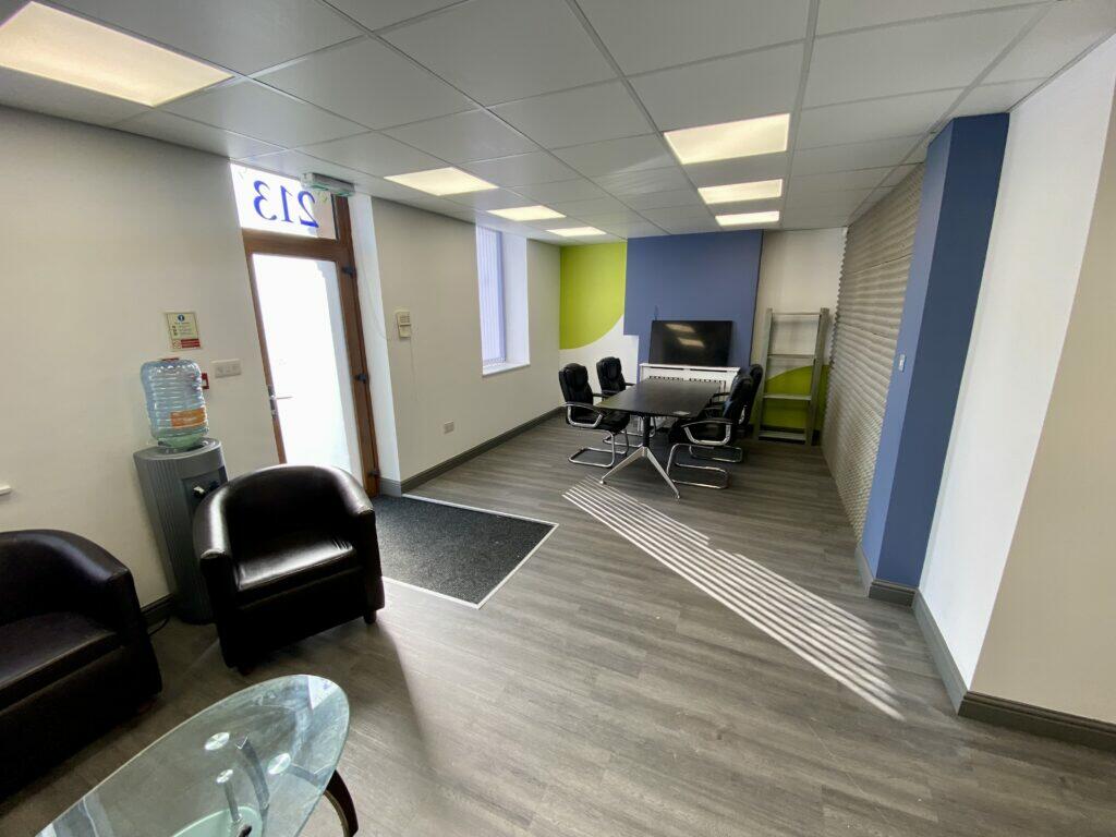 Additional property image - Fleece House, 213 Accrington Road, Burnley, BB11 5ES