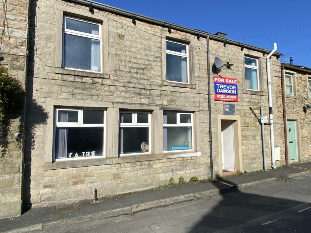 Additional property image - 2 Green Street, Barnoldswick, BB18 5NX