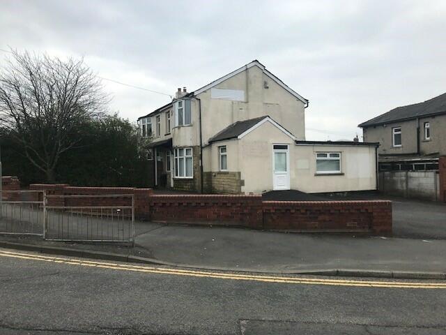 Additional property image - 357 Briercliffe Road, Burnley, BB10 1TX