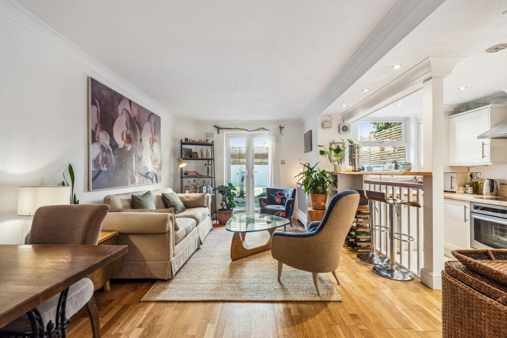 Main image of property: Warriner Gardens, London, SW11