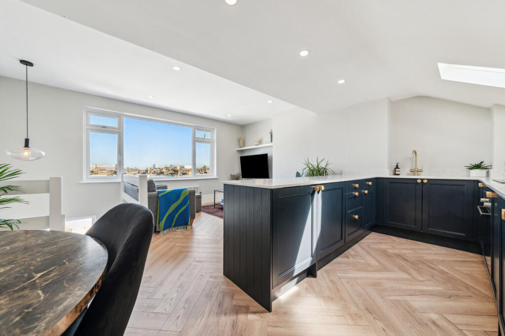Main image of property: Battersea Rise, London, SW11