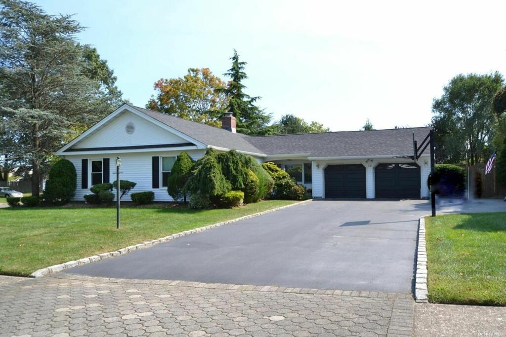 Detached property for sale in New York, Suffolk County...