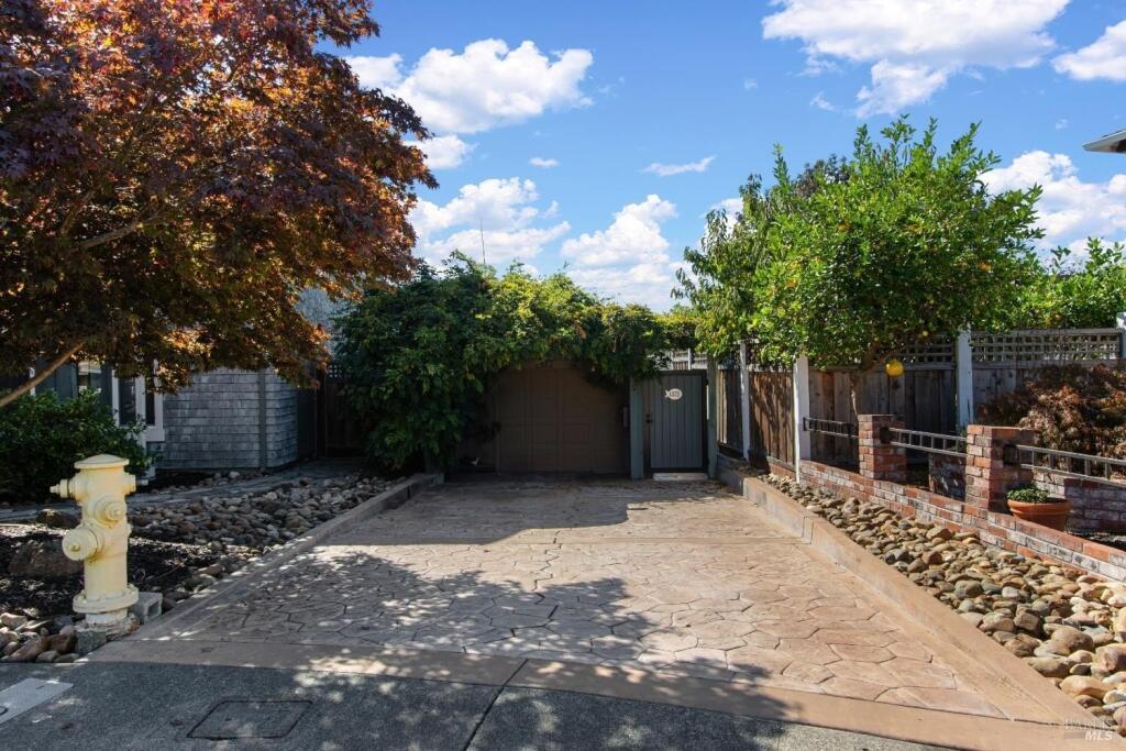 Main image of property: California, Solano County, Benicia