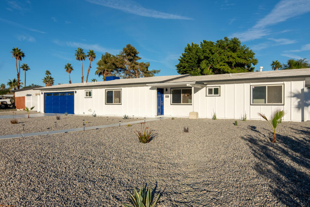 Main image of property: California, Riverside County, Palm Springs