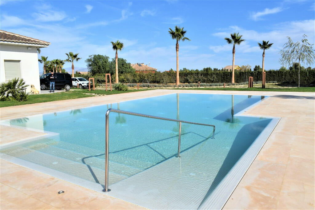 Villa for sale in Puerto Lumbreras, Murcia