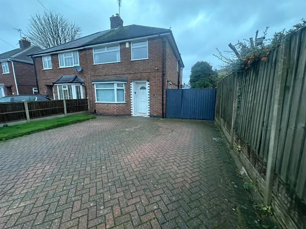 Main image of property: Quarry Drive, Kirkby-In-Ashfield, Nottingham