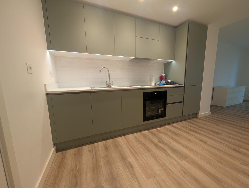 Main image of property: , Kimpton Road, Luton, Bedfordshire, LU2