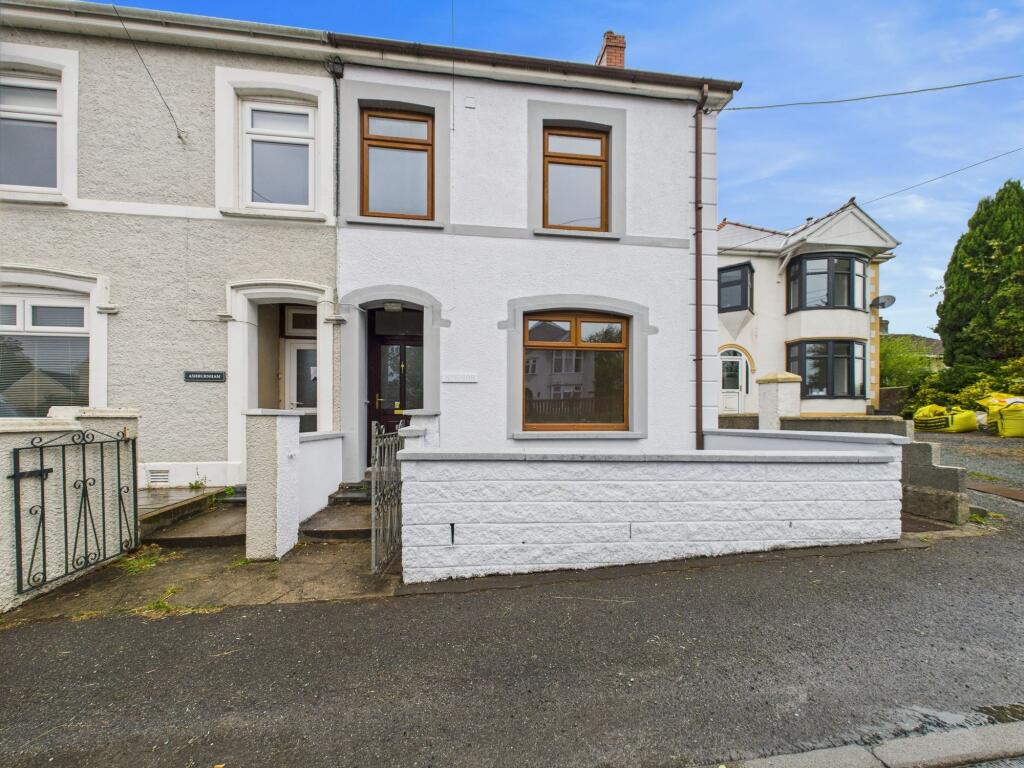 Main image of property: Clynderwen, SA66