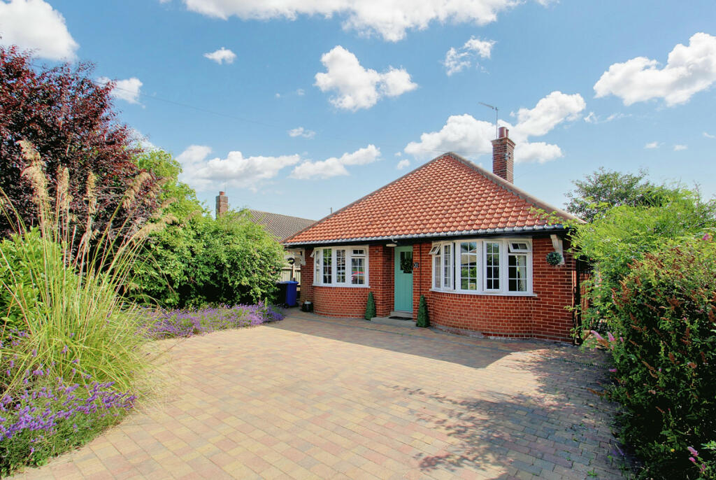 Main image of property: Kemps Lane, Beccles, NR34 9