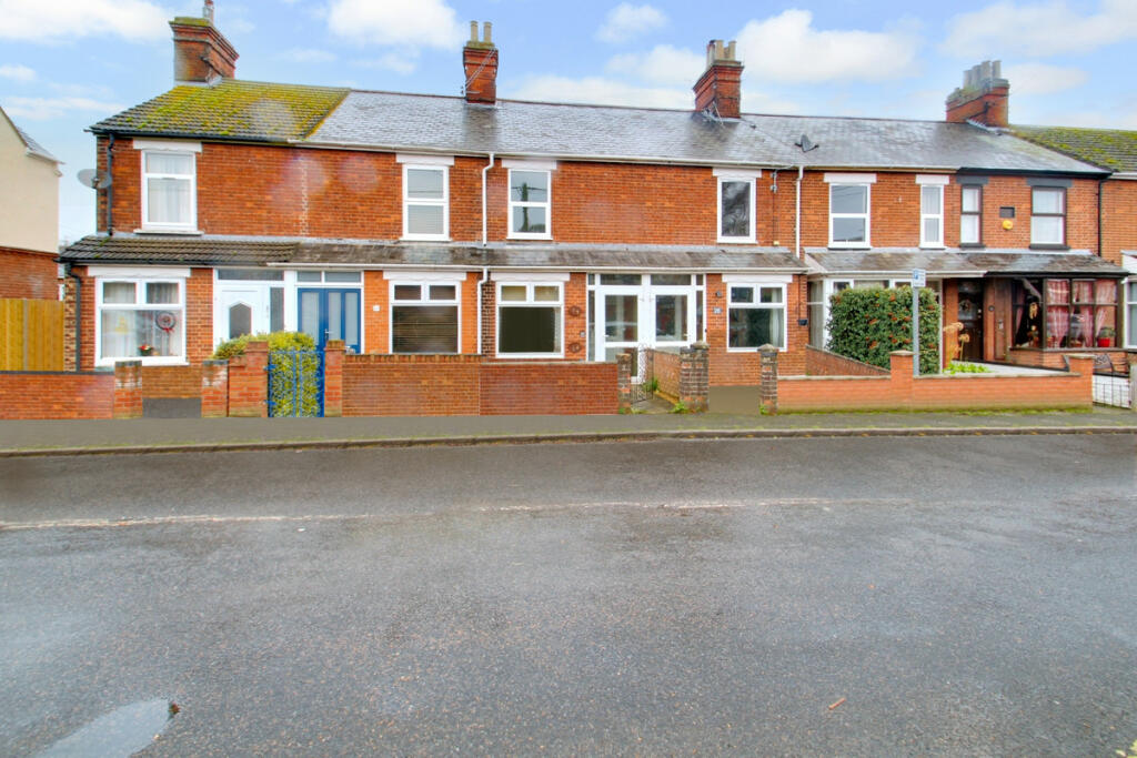 Main image of property: Ravensmere East, Beccles, NR34 9