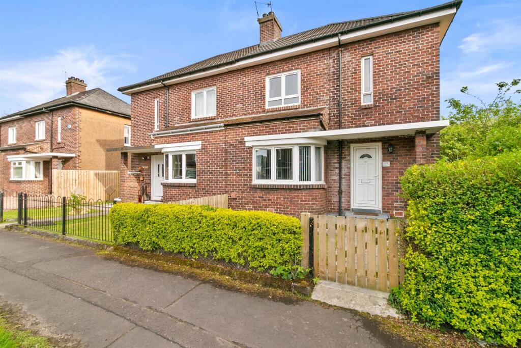 Main image of property: Dumbuck Road, Dumbarton G82 3LY