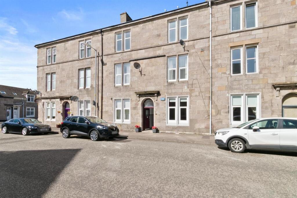 Main image of property: Castlegreen Street, Dumbarton G82 1HN