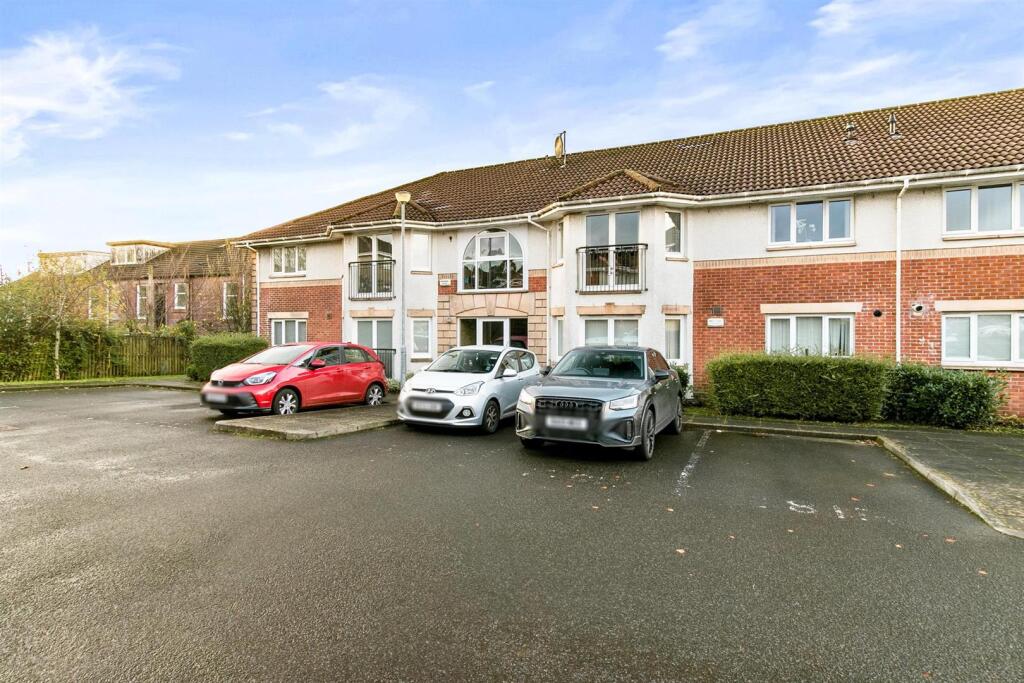 Main image of property: Oakburn Gardens, Jamestown, Alexandria G83 9NN