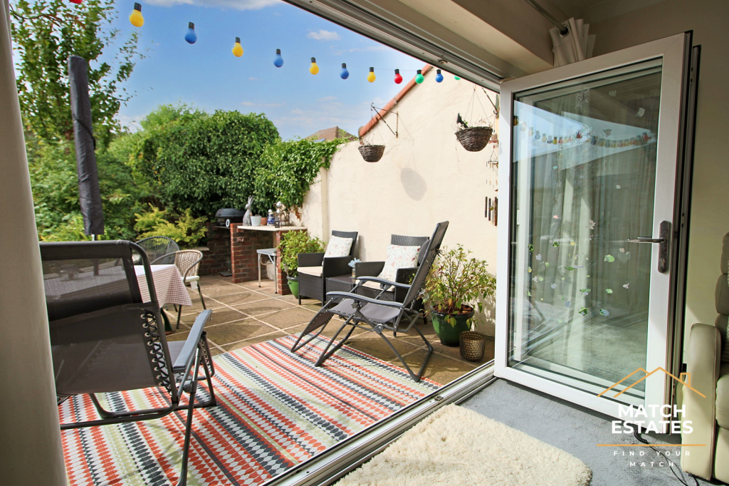 Additional property image - Dover Road, Folkestone, Kent, CT19 6NT