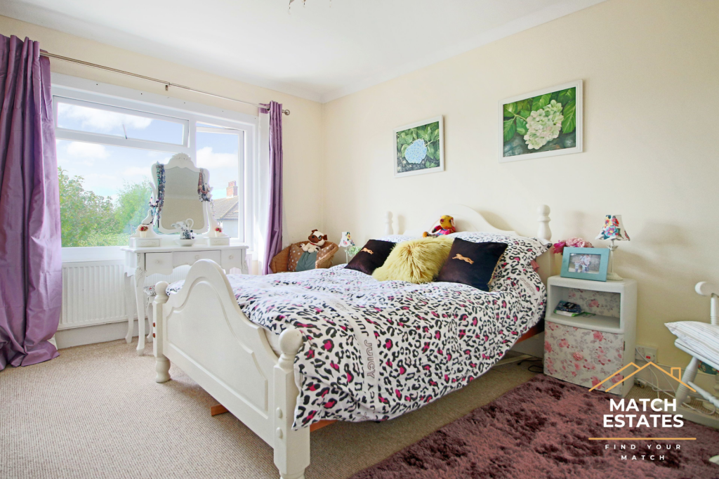 Additional property image - Dover Road, Folkestone, Kent, CT19 6NT