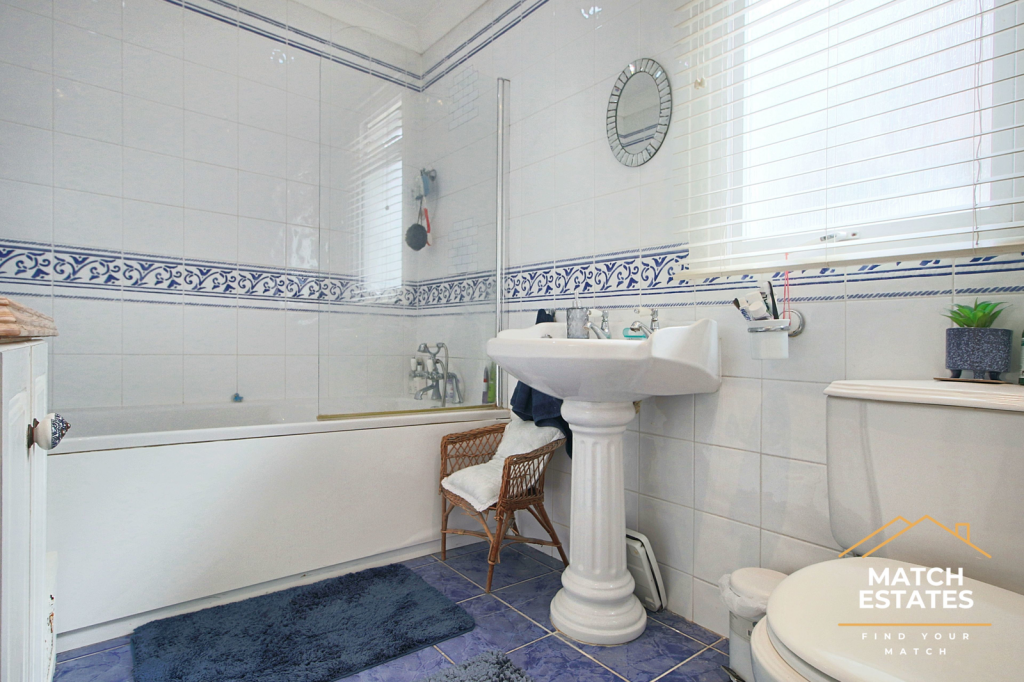 Additional property image - Dover Road, Folkestone, Kent, CT19 6NT