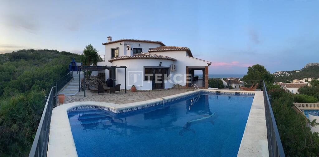 Main image of property: Valencia, Alicante, Rafol d'Almunia