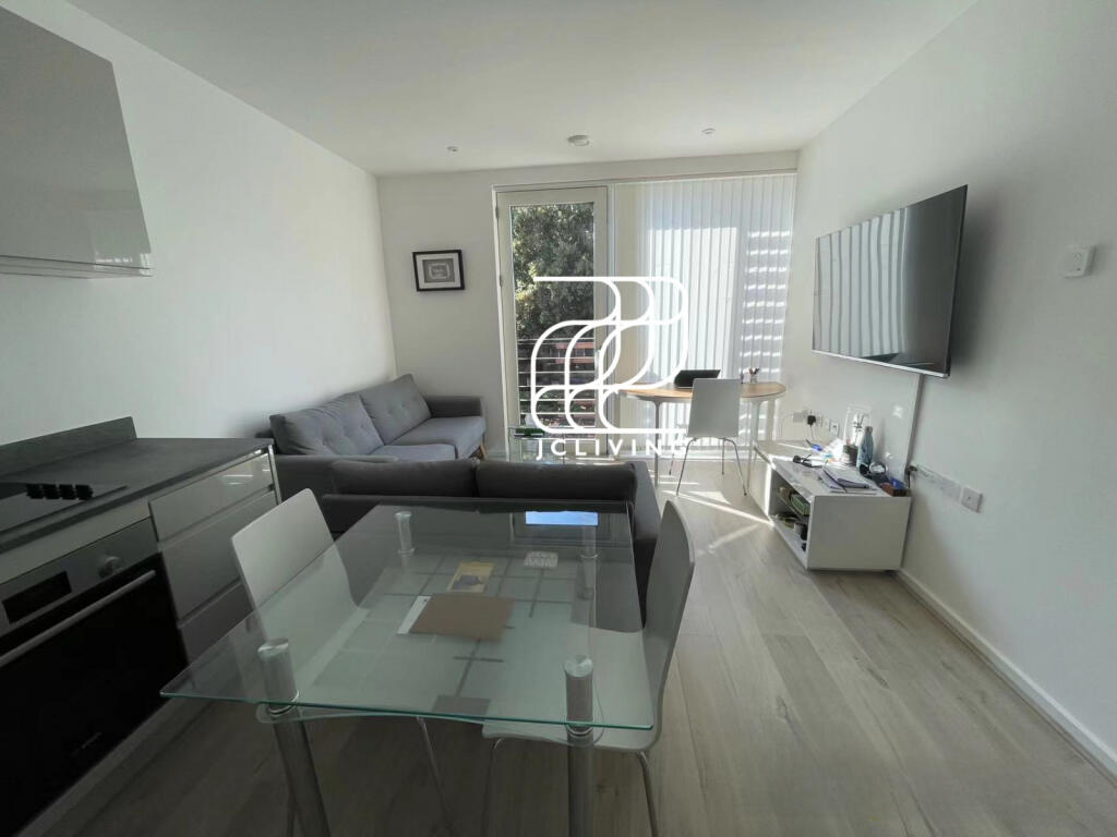 Main image of property: Mott House, E3