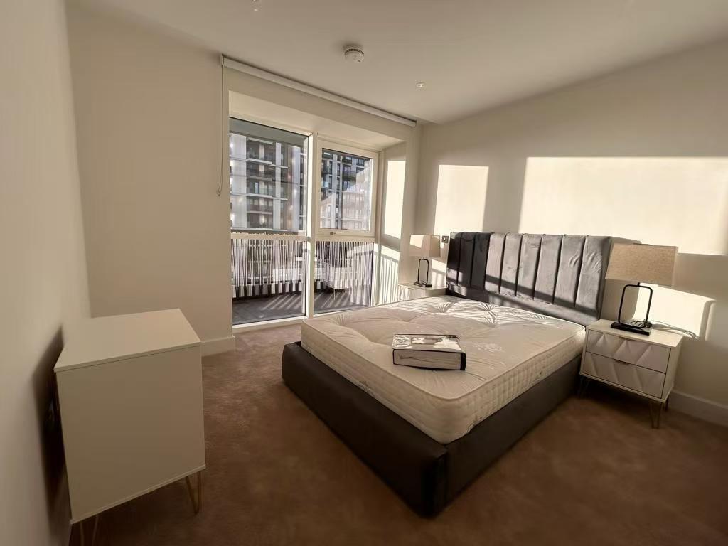 Main image of property: Cascade Way, London