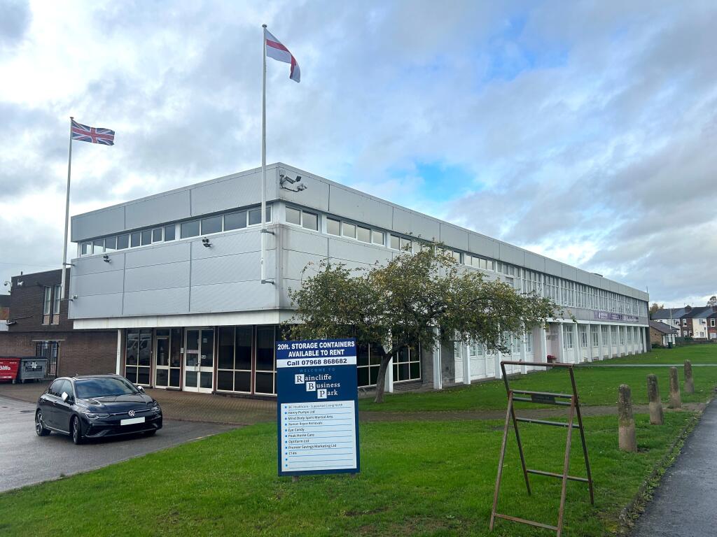 Main image of property: First Floor, East Block, Barker Lane, Raincliffe House, Brampton, Derbyshire S40 1DU