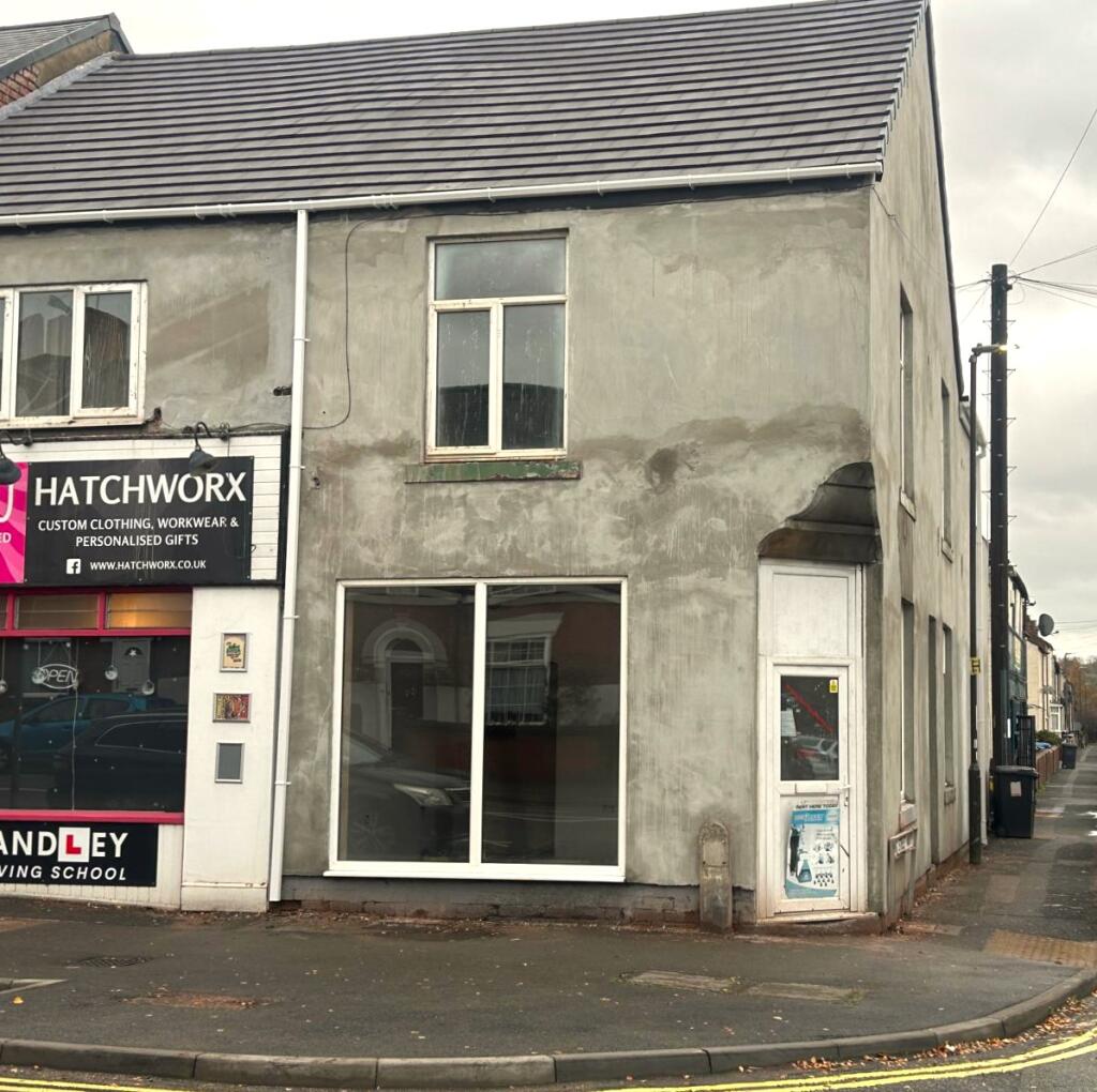 Main image of property: 363 Sheffield Road, Chesterfield, Derbyshire S41 8LL