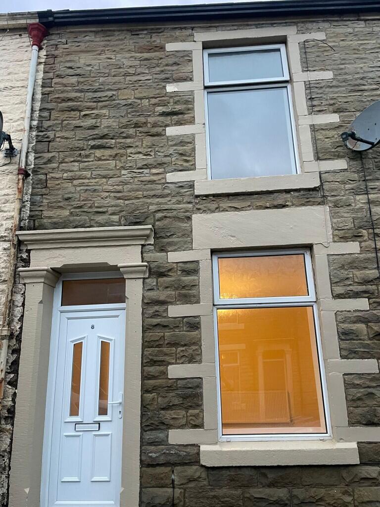 Main image of property: Springthorpe Street, Darwen, Lancashire, BB3