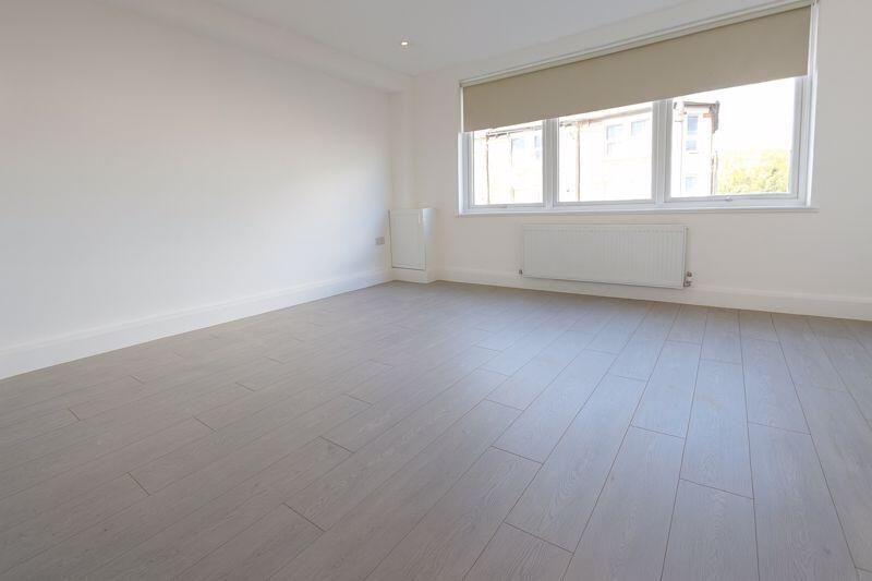 Main image of property: 2 double bedroom flat in Walthamstow E17