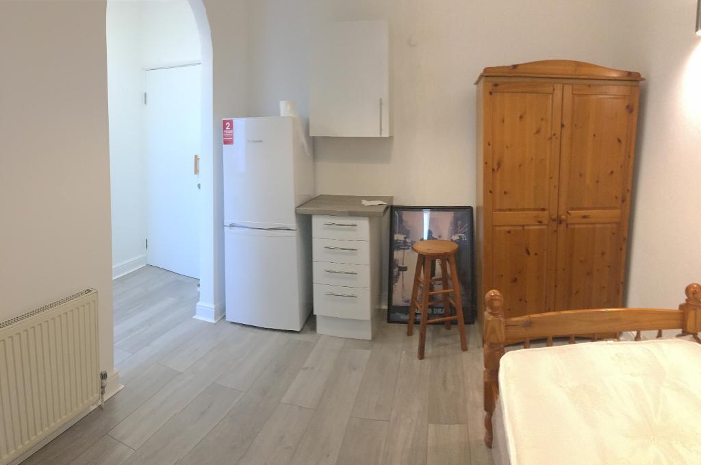 Main image of property: High Street, HA3