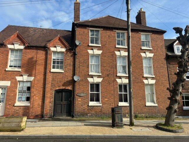 Main image of property: 42 High Street,