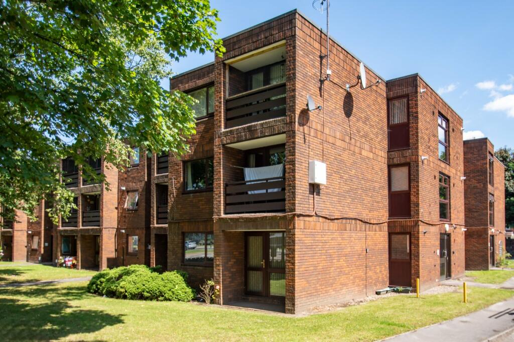 Additional property image - Stratford Road, Hall Green, Birmingham, West Midlands, B28
