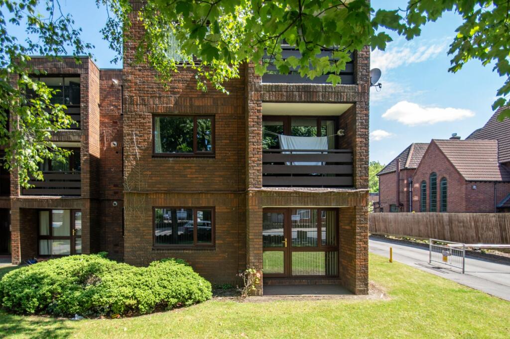 Additional property image - Stratford Road, Hall Green, Birmingham, West Midlands, B28