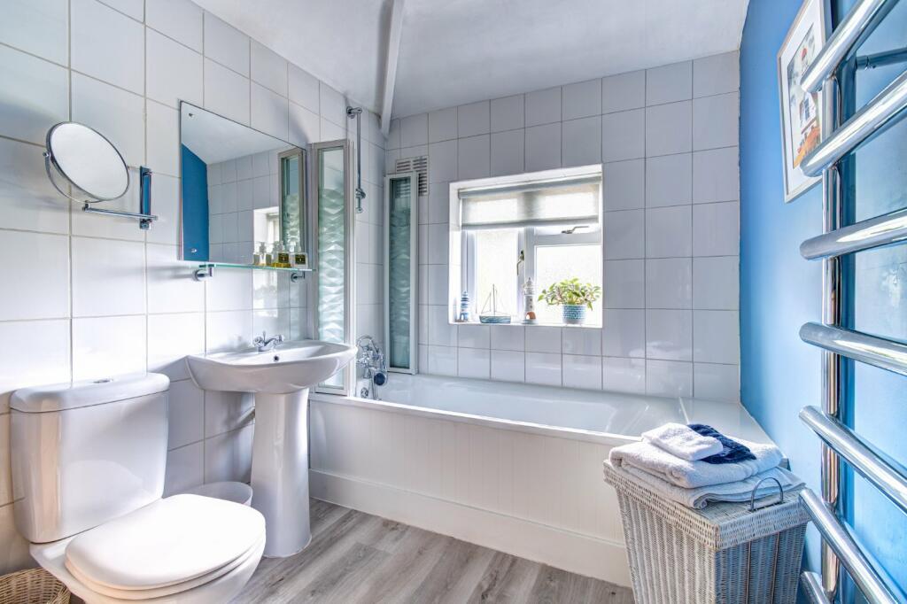 Additional property image - Blackford Road, Shirley, Solihull, West Midlands, B90