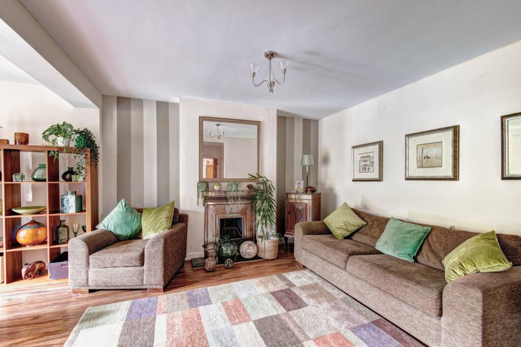 Additional property image - Blackford Road, Shirley, Solihull, West Midlands, B90