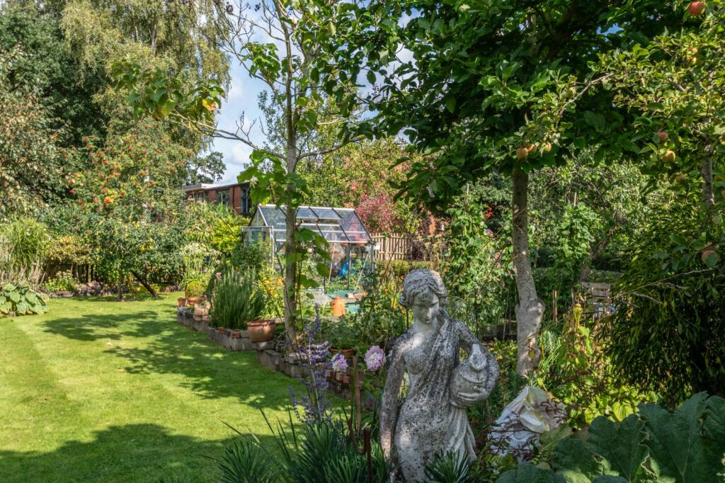 Additional property image - Blackford Road, Shirley, Solihull, West Midlands, B90