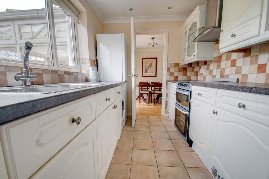Additional property image - Pipers Green, Birmingham, West Midlands, B28