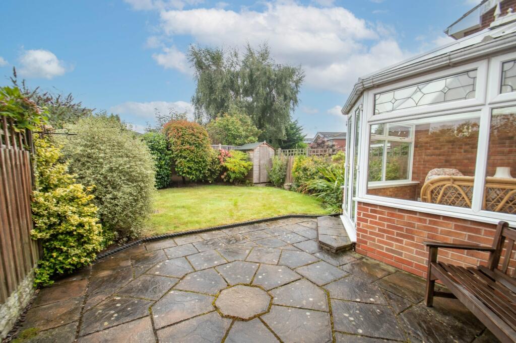 Additional property image - Pipers Green, Birmingham, West Midlands, B28