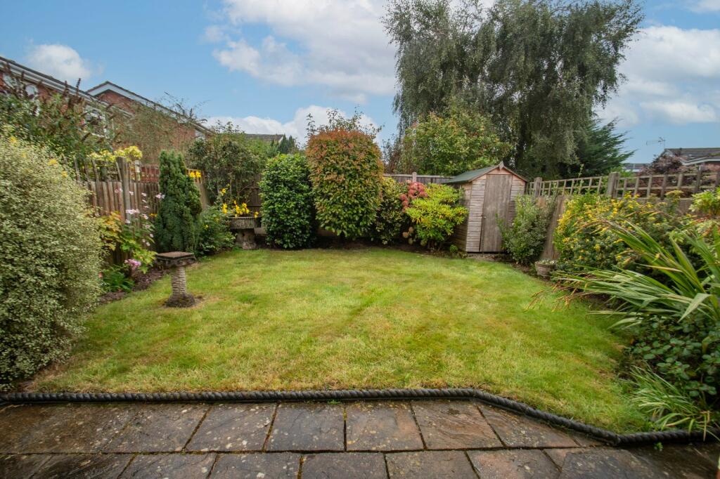 Additional property image - Pipers Green, Birmingham, West Midlands, B28